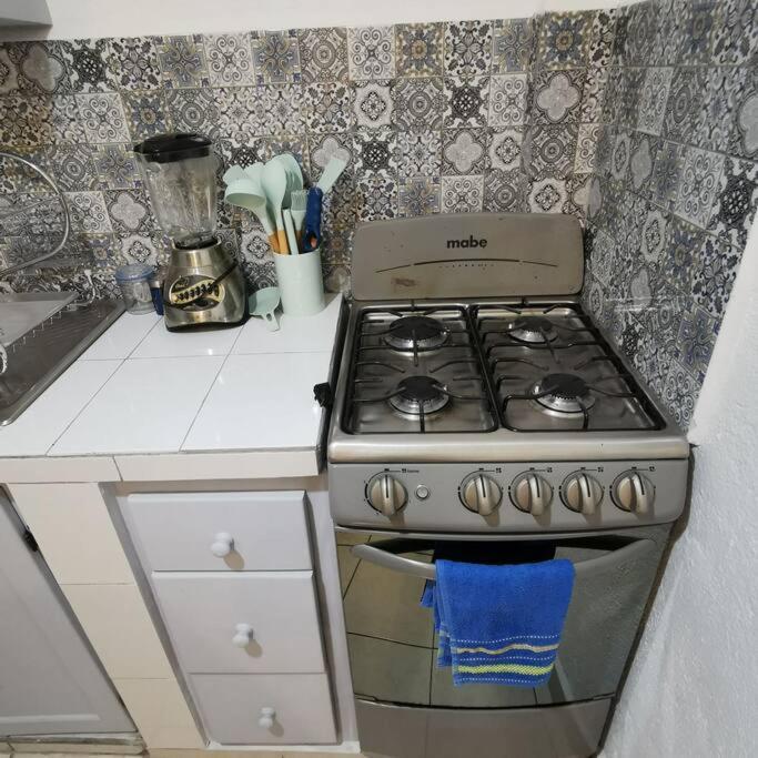 Comfy 2Bedroom Minutes From Downtown & Fast Wi-Fi Zihuatanejo Zewnętrze zdjęcie