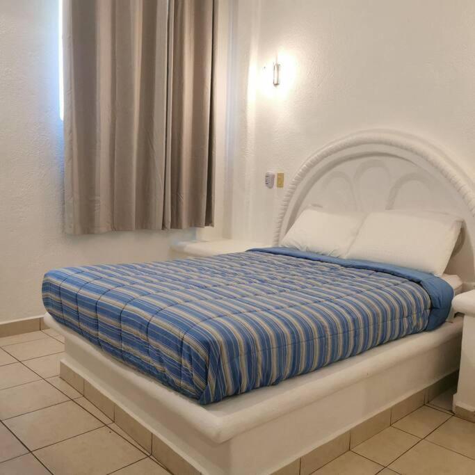 Comfy 2Bedroom Minutes From Downtown & Fast Wi-Fi Zihuatanejo Zewnętrze zdjęcie