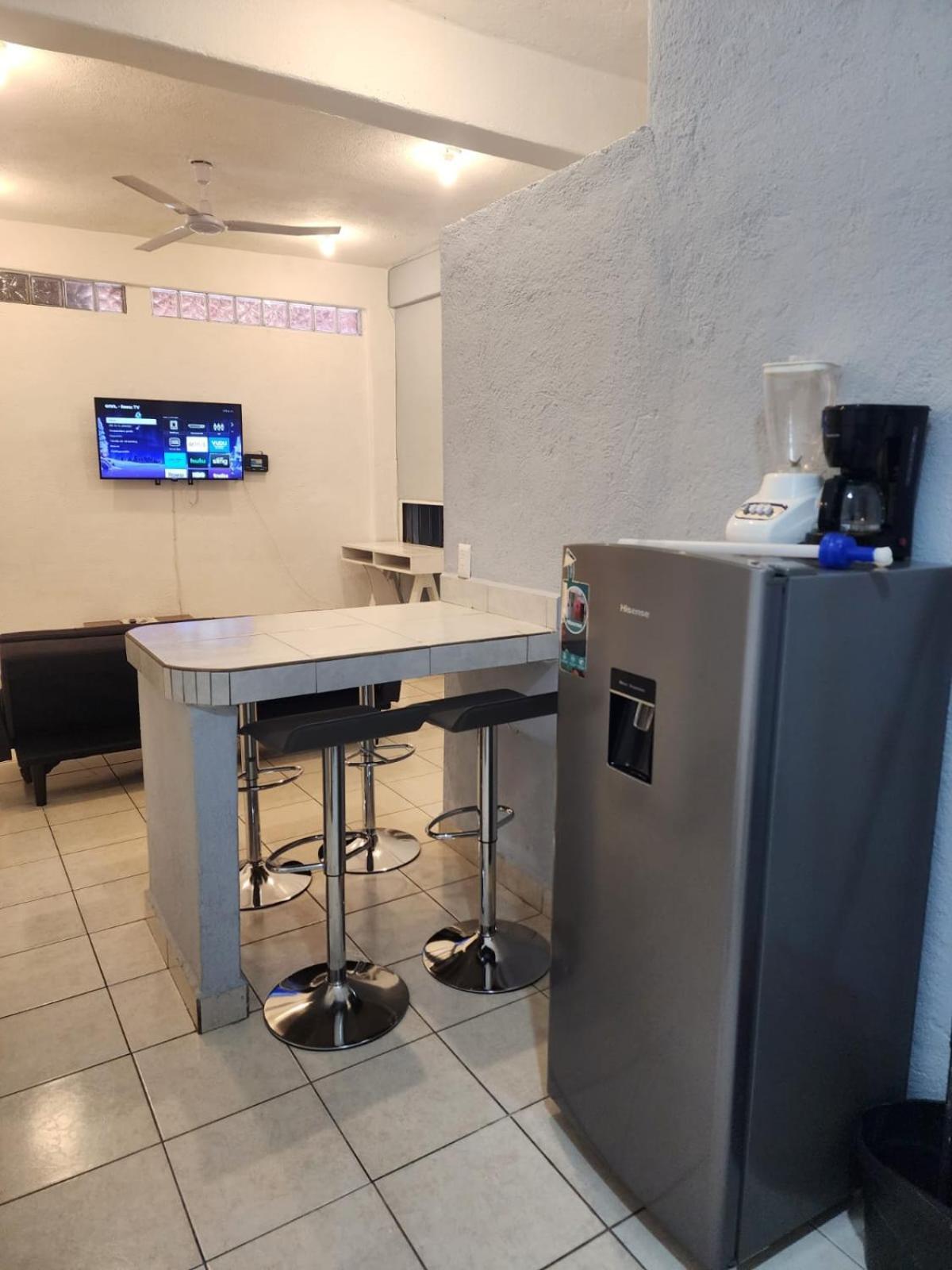 Comfy 2Bedroom Minutes From Downtown & Fast Wi-Fi Zihuatanejo Zewnętrze zdjęcie